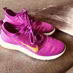 Nike Bermuda Golf Shoes